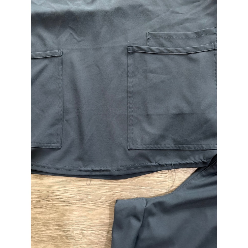 Med Couture Insight Women Scrub Set Charcoal Grey V-Neck Top Cargo Pants Large - Picture 2 of 7